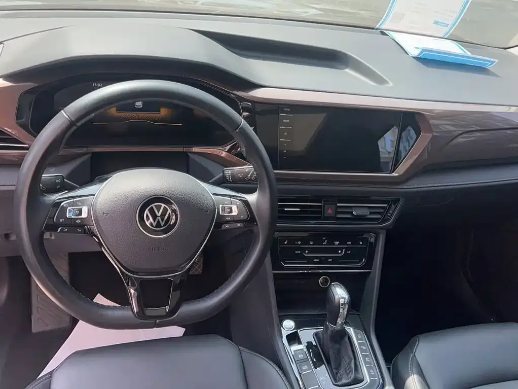 Volkswagen Tharu — фото 10