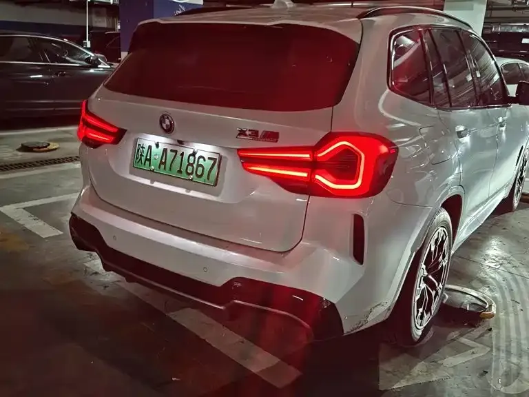 BMW iX3 — фото 2