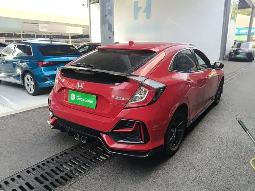 Honda Civic — фото 9