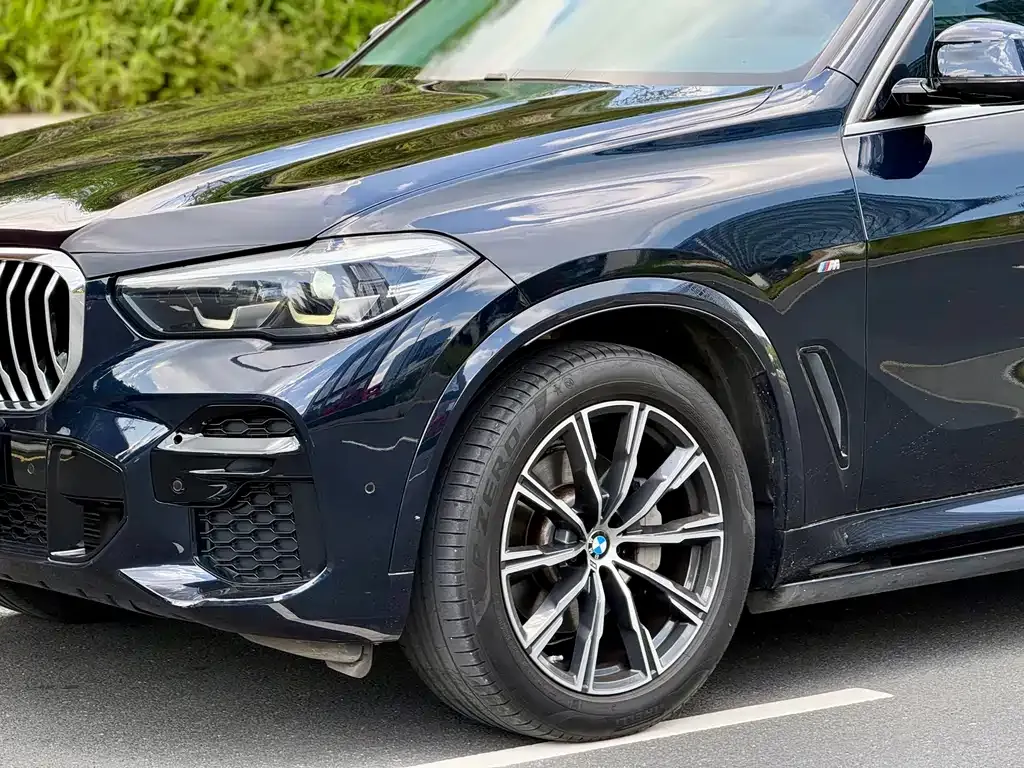 BMW X5 (Import) — фото 7