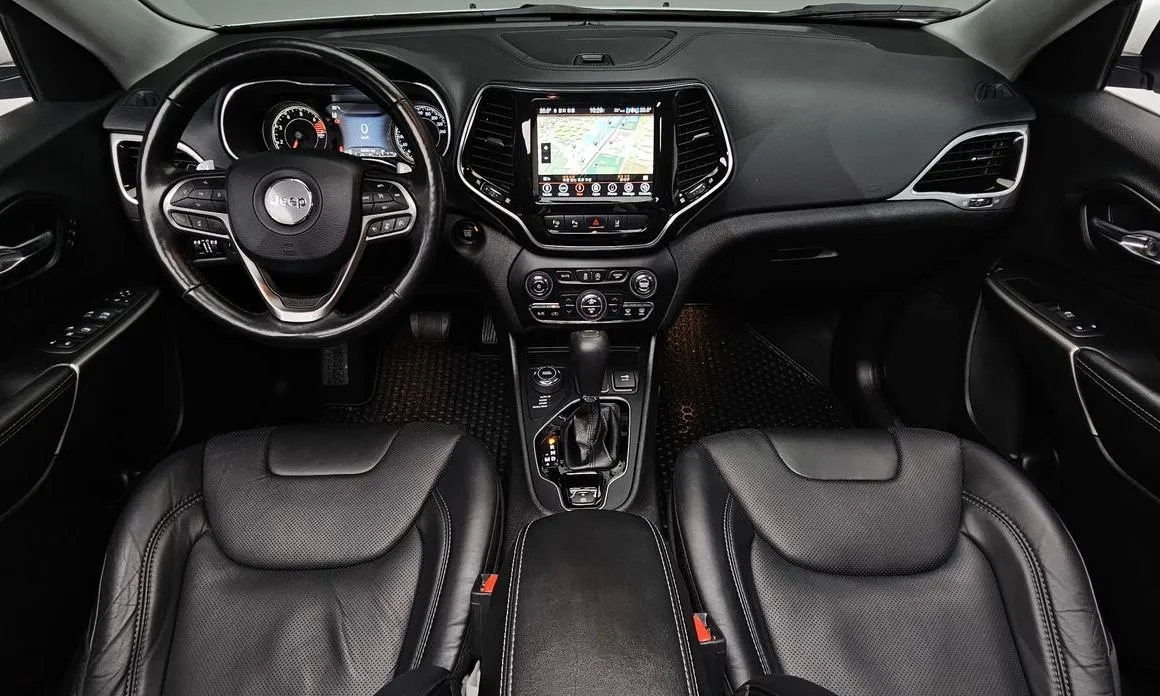 Jeep Cherokee 2021 из KR, фото 10