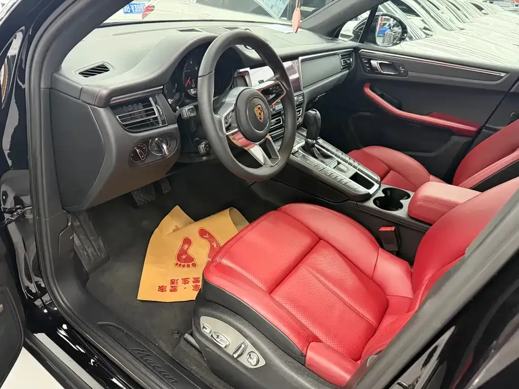 Porsche Macan 2021 из CN, фото 4