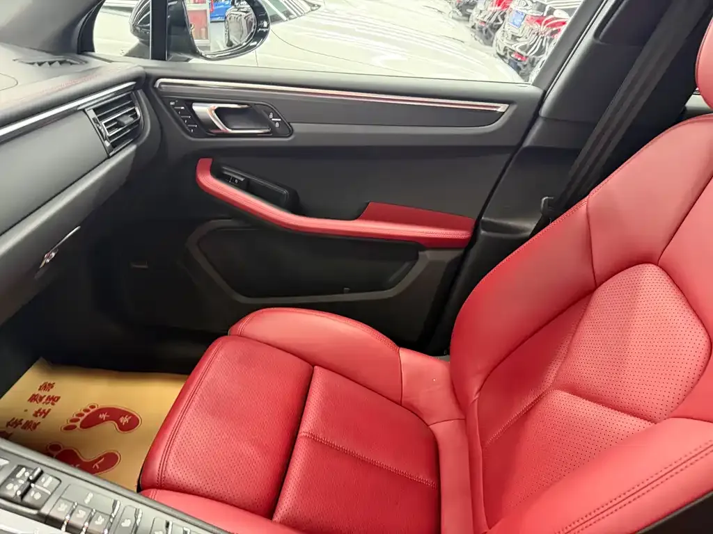 Porsche Macan 2021 из CN, фото 3