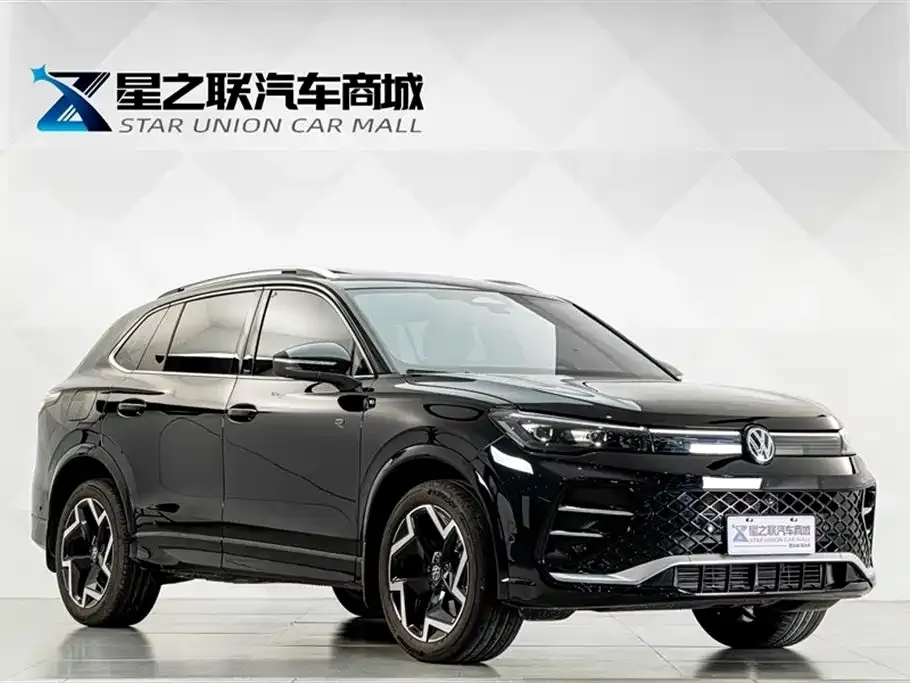Volkswagen Tiguan L — фото 10