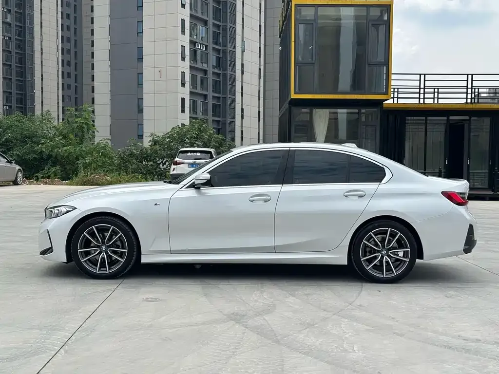 BMW 3 Series — фото 9