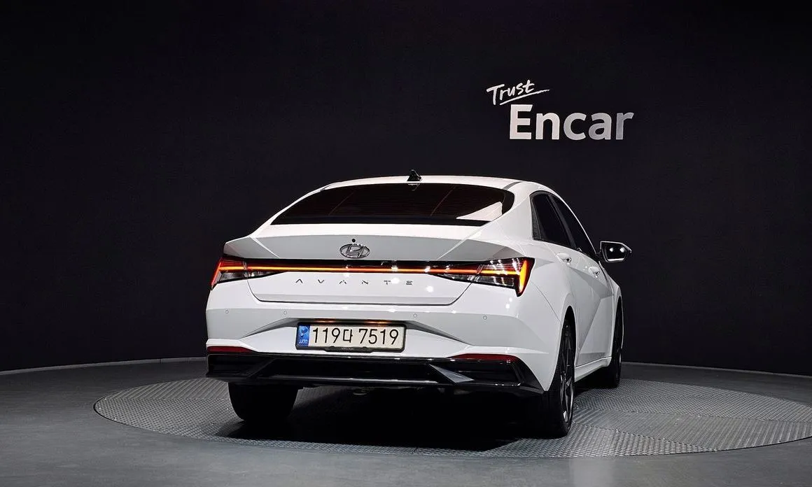 Hyundai AVANTE — фото 6
