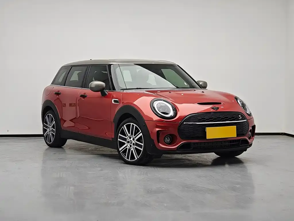 MINI Clubman — фото 10