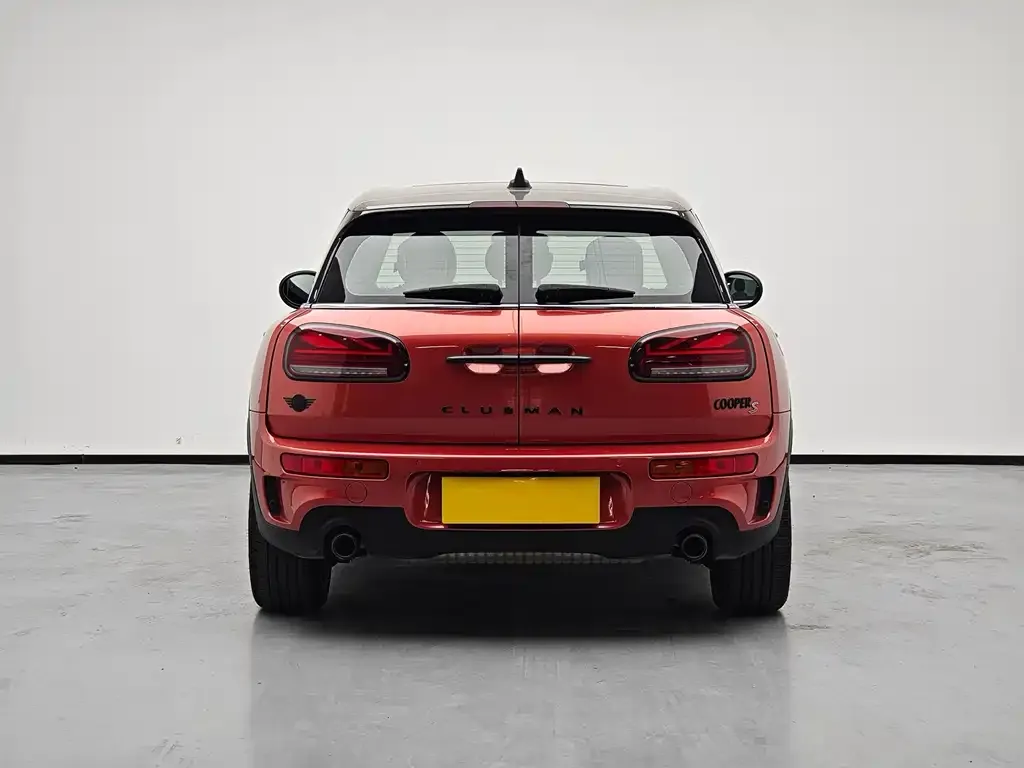 MINI Clubman — фото 2