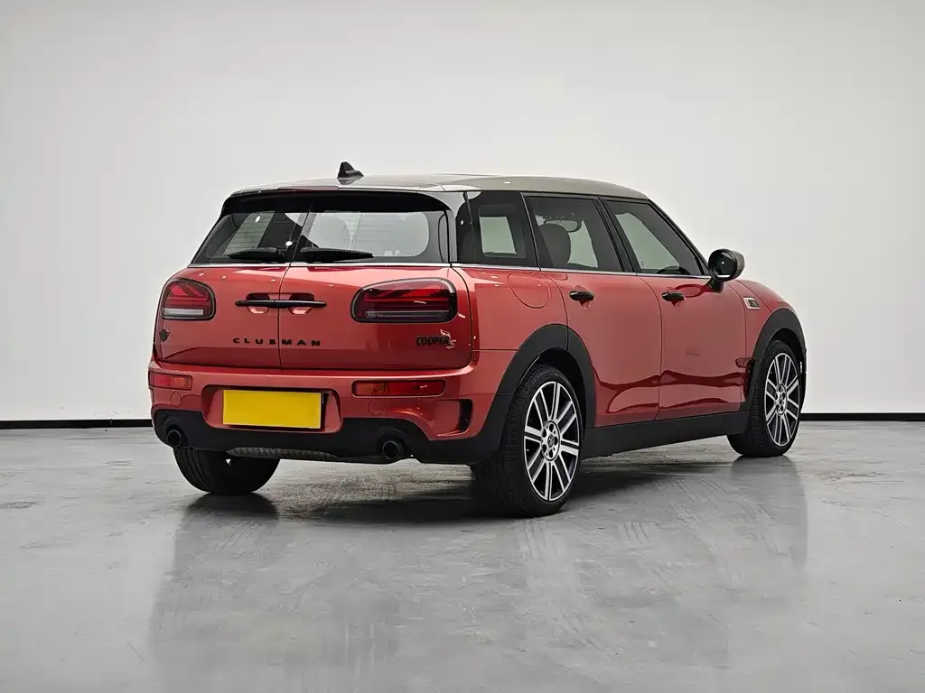MINI Clubman — фото 5
