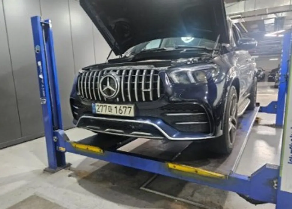 Mercedes-Benz GLE-Class — фото 1