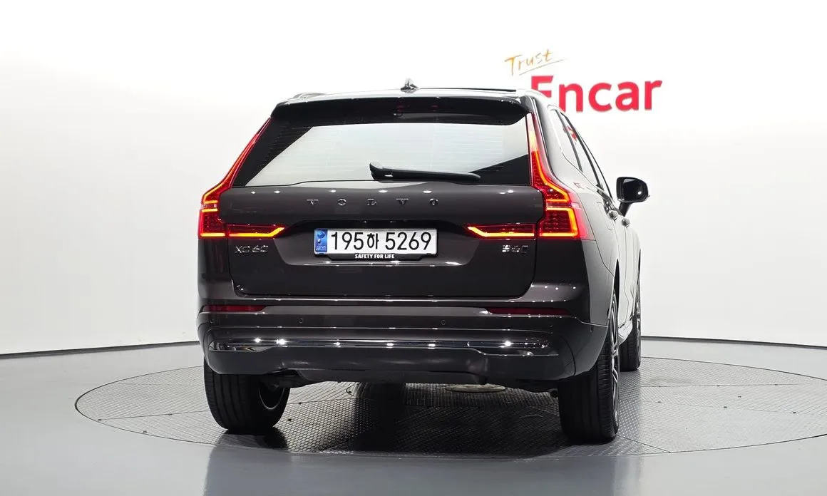 Volvo XC60 2024 из KR, фото 7
