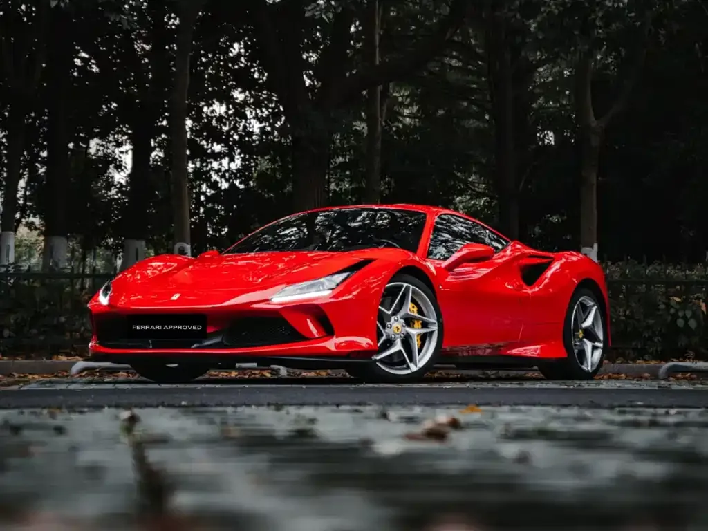 Ferrari F8