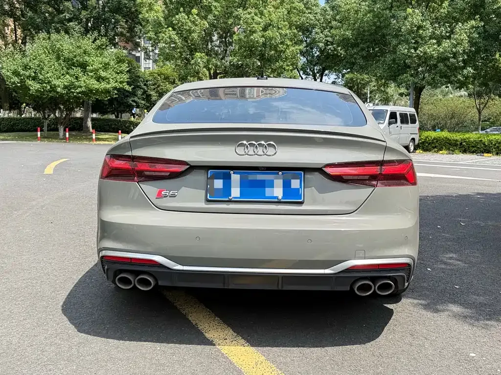 Audi S5 — фото 5