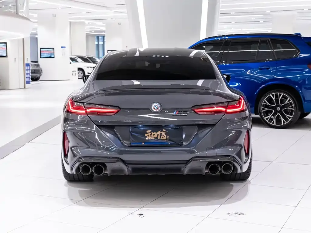 BMW M8 — фото 4