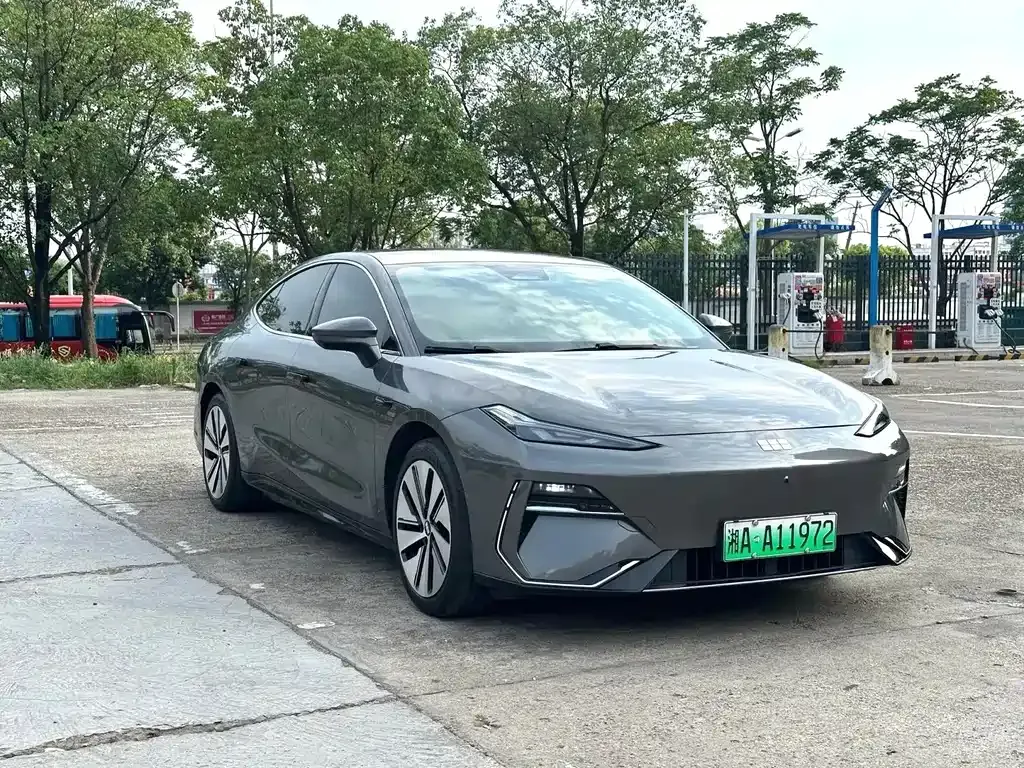 Geely Galaxy E8 2024 из CN, фото 9