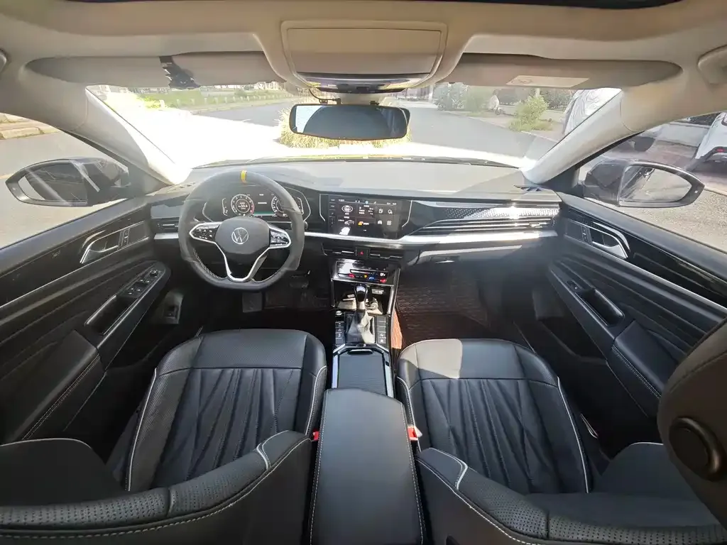 Volkswagen Passat — фото 2