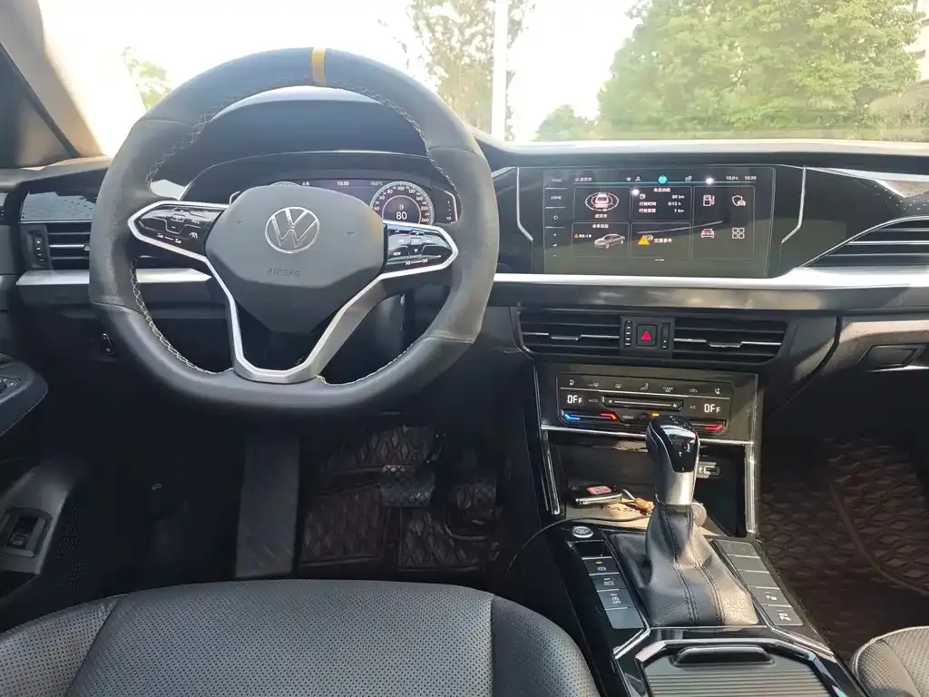 Volkswagen Passat — фото 8