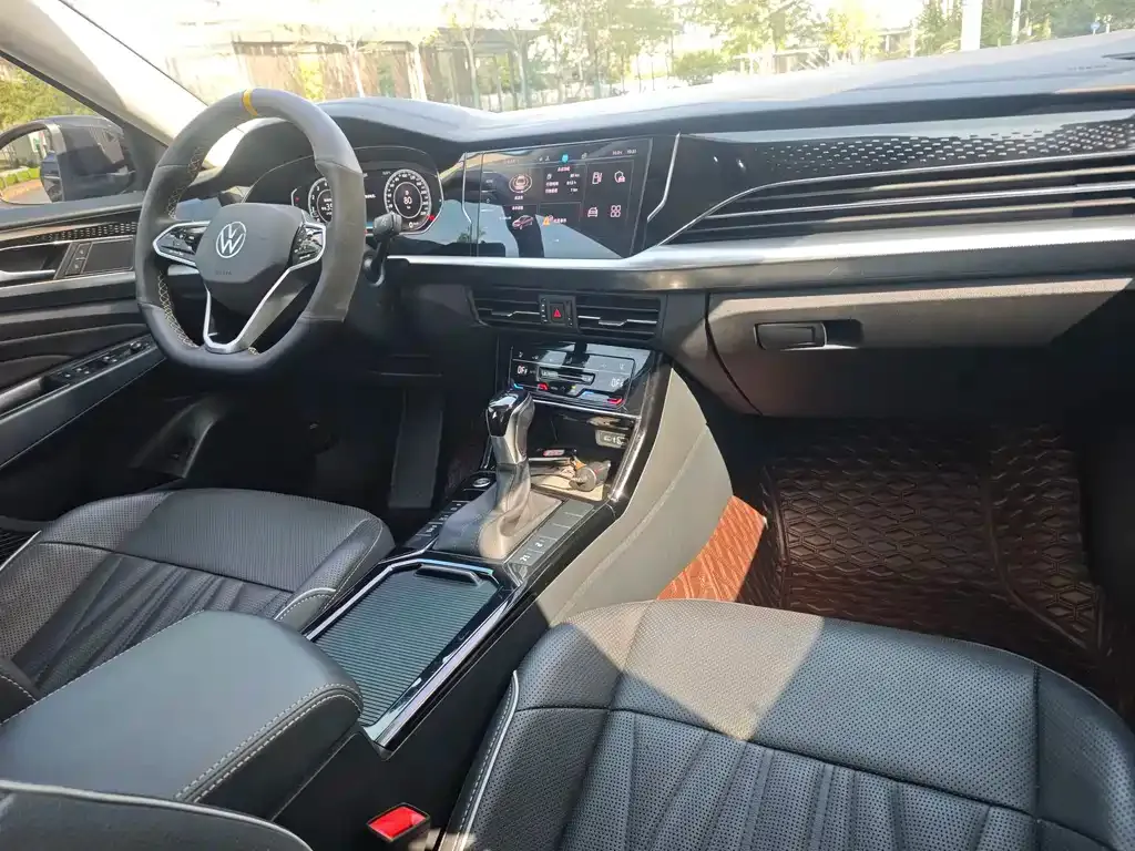 Volkswagen Passat — фото 3