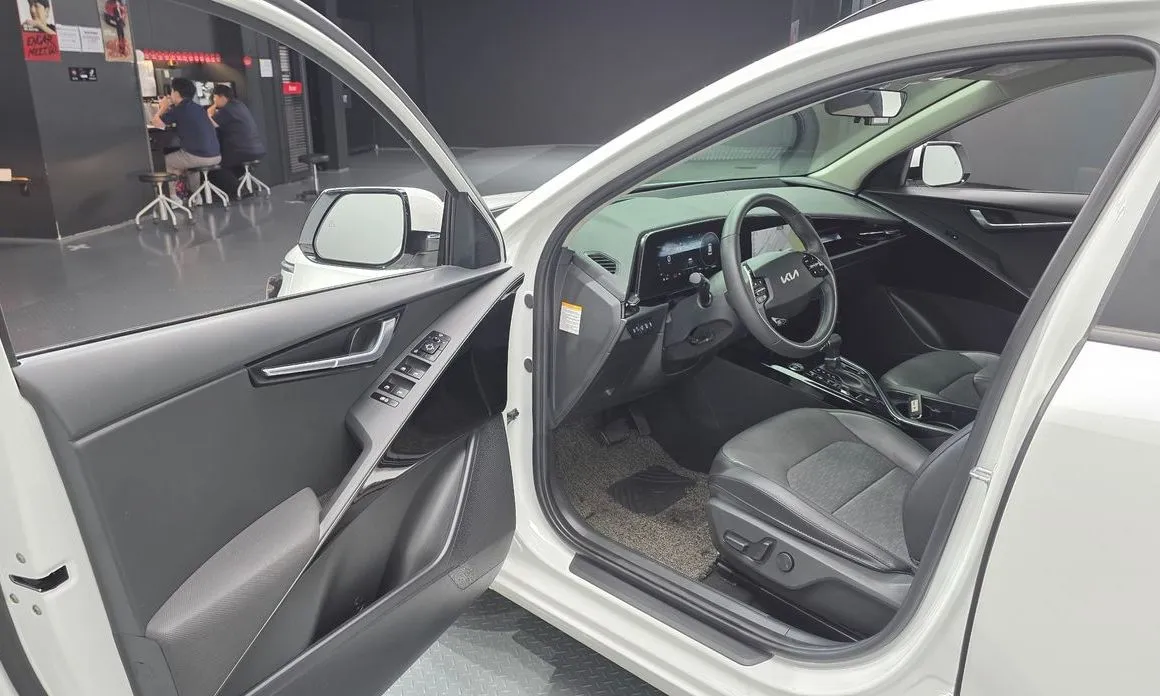 Kia Niro 2022 из KR, фото 8