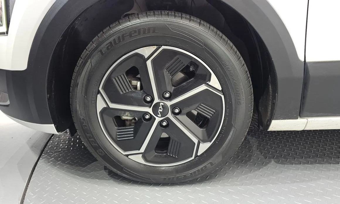 Kia Niro 2022 из KR, фото 9