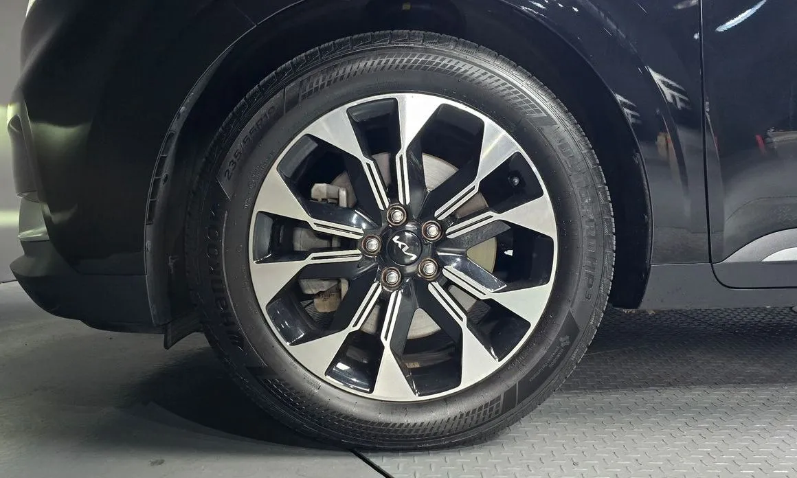 Kia Carnival 2023 из KR, фото 8