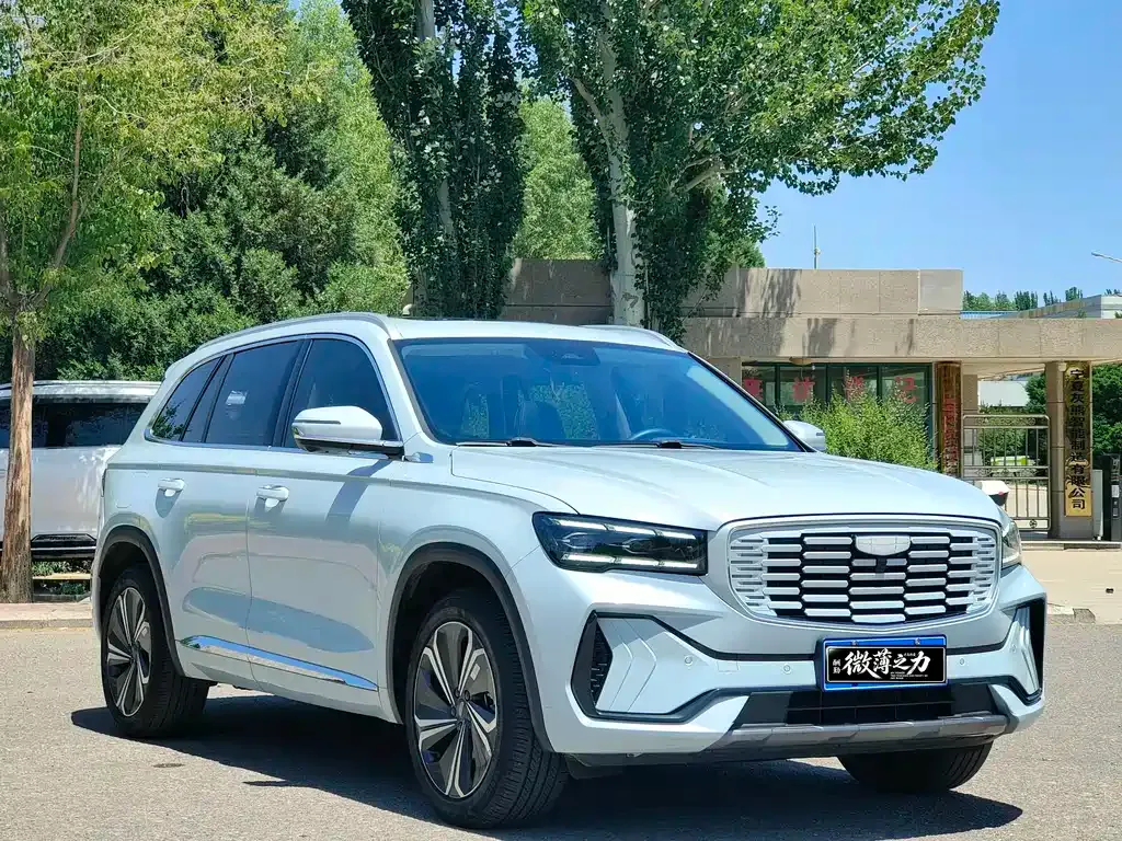 Geely Xingyue L — фото 6