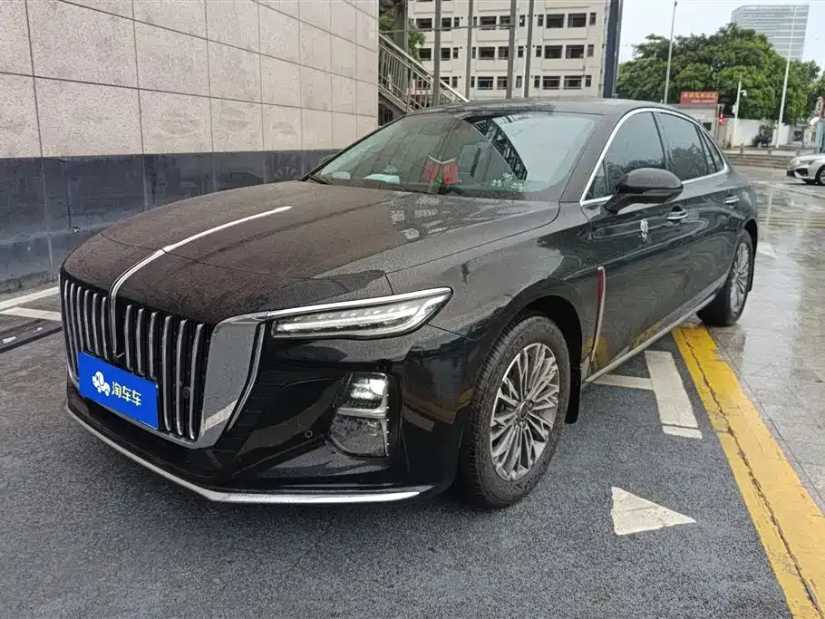 Hongqi H5 — фото 1