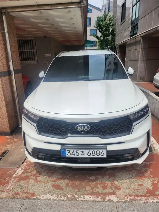 Kia Sorento — фото 1