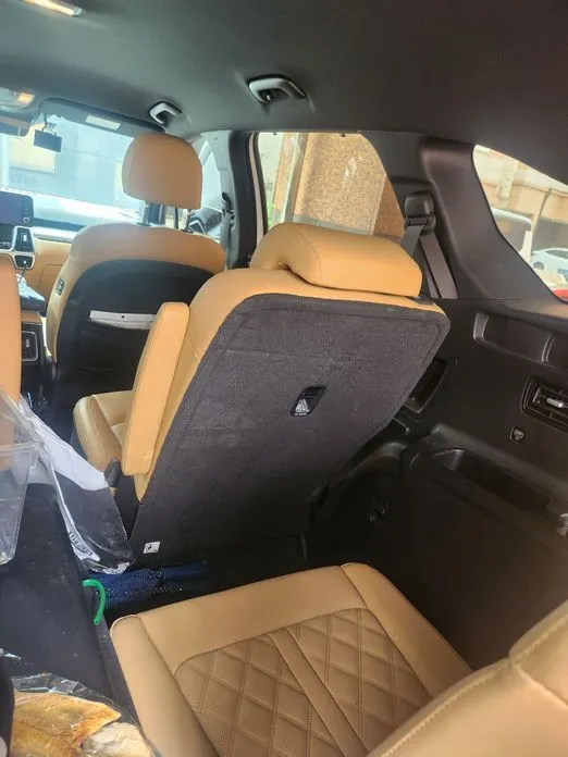 Kia Sorento — фото 9