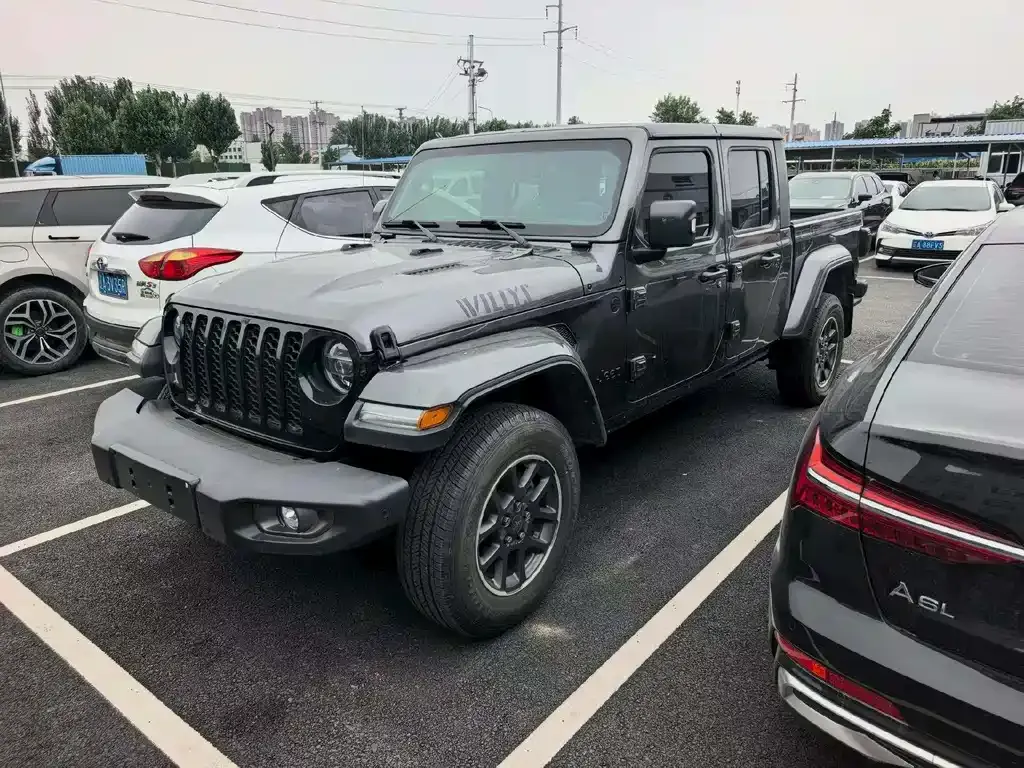 Jeep Gladiator 2023 из CN, фото 8