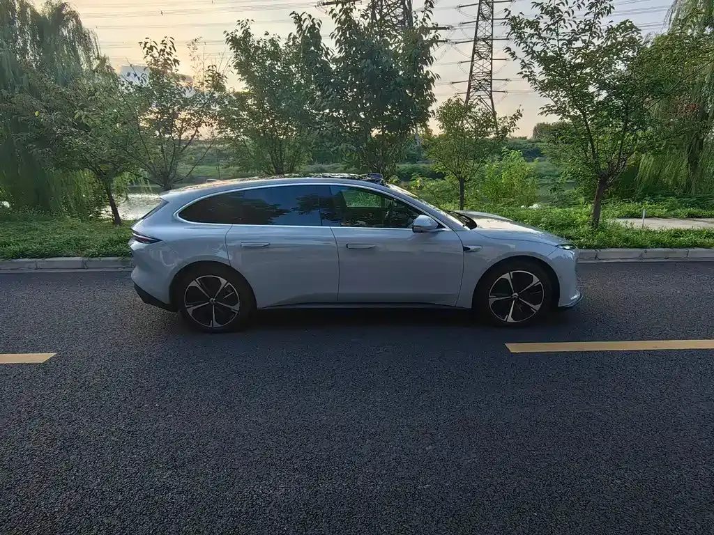 NIO ET5T 2024 из CN, фото 7