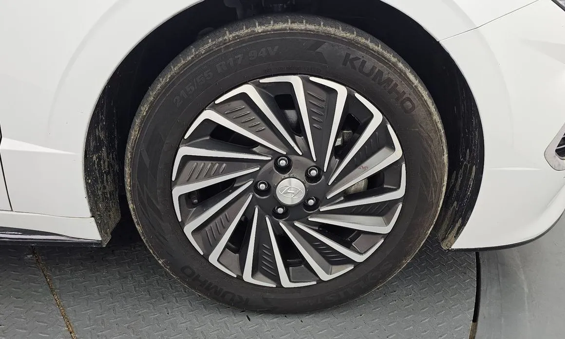 Hyundai Sonata 2023 из KR, фото 8