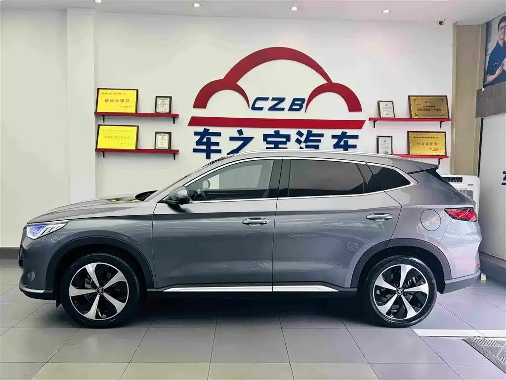 BYD PLUS New Energy — фото 5
