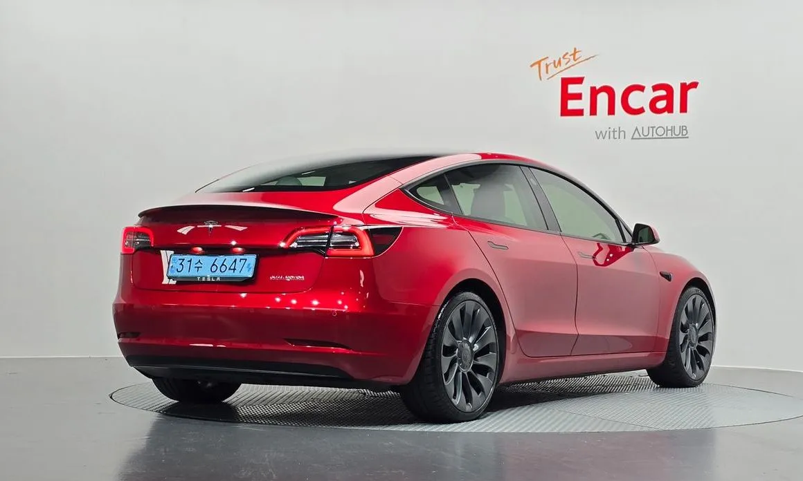Tesla Model 3 — фото 6