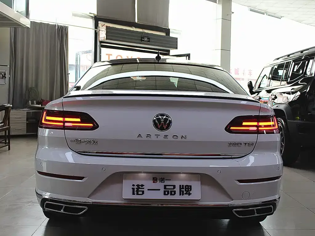 Volkswagen CC — фото 2