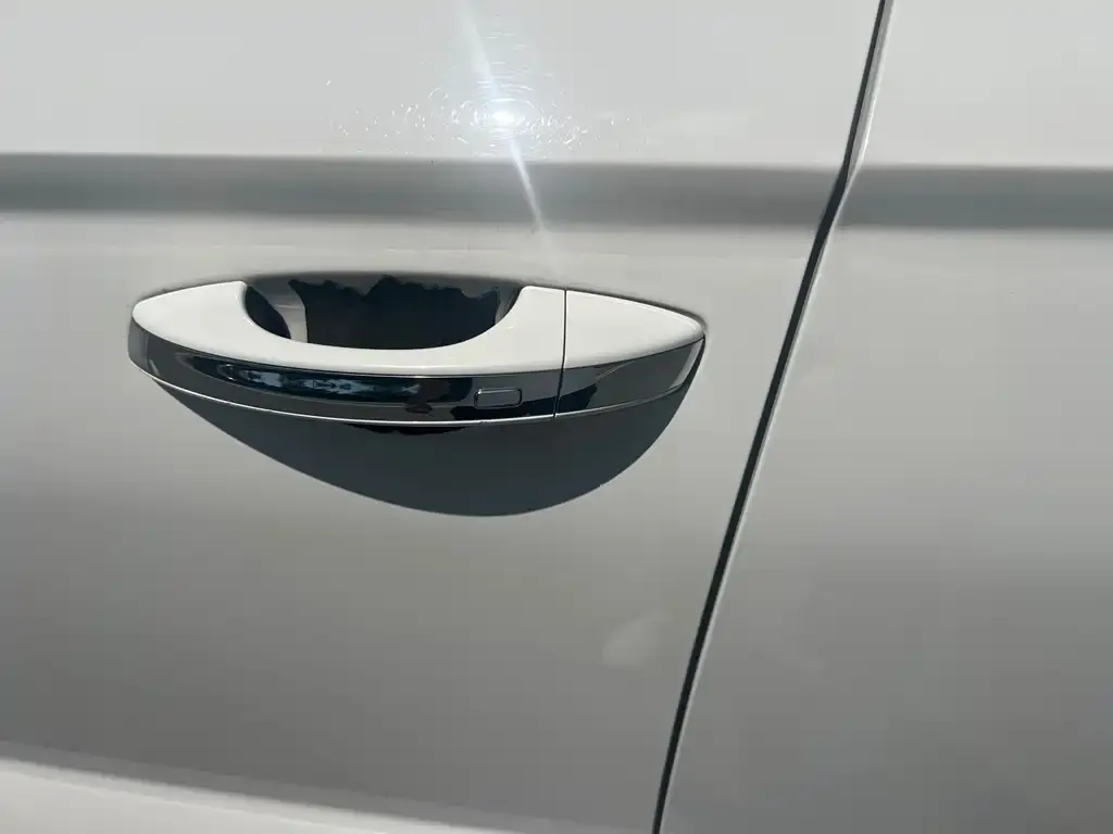 Volkswagen Tharu — фото 2