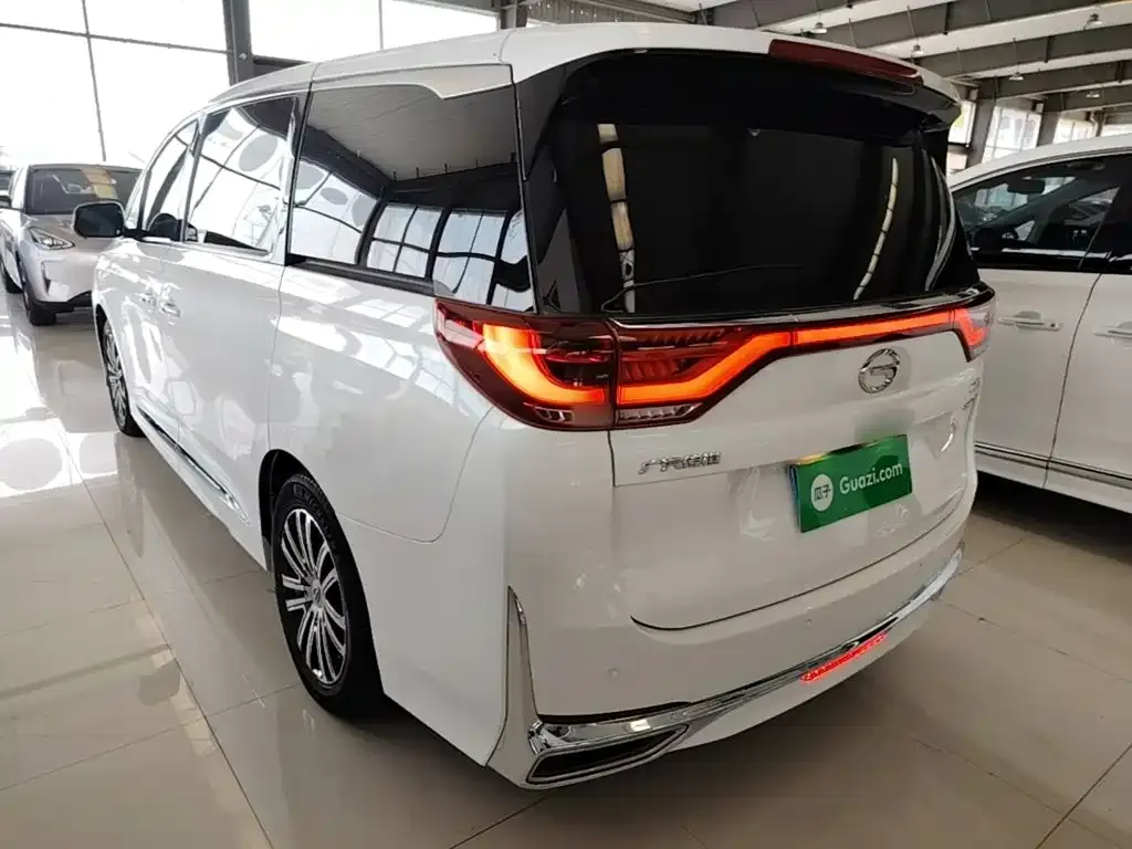 GAC Motor Trumpchi M8 — фото 9