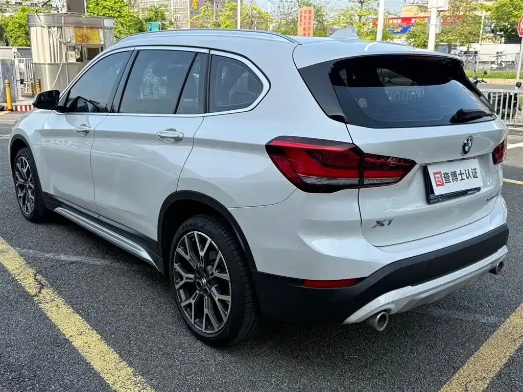 BMW X1 — фото 4