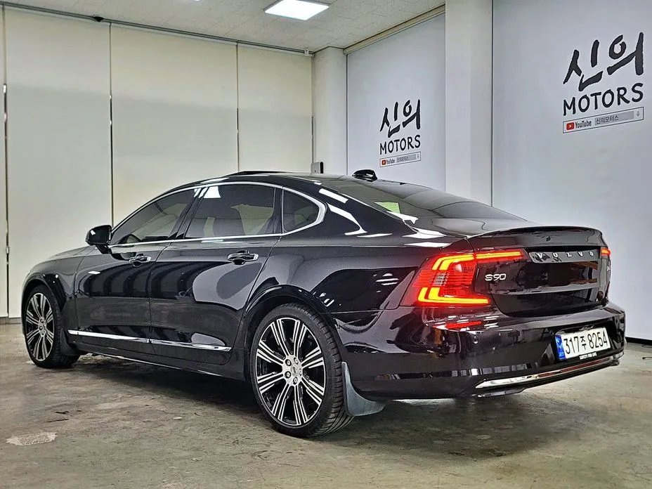 Volvo S90 2023 из KR, фото 5