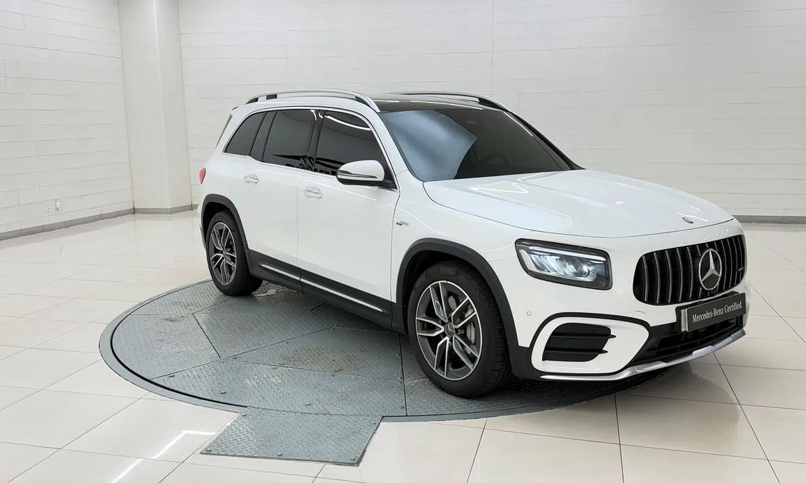 Mercedes-Benz GLB-Class — фото 9