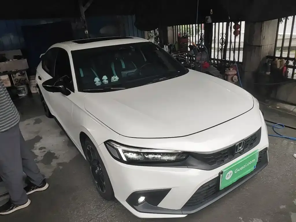 Honda Civic — фото 5