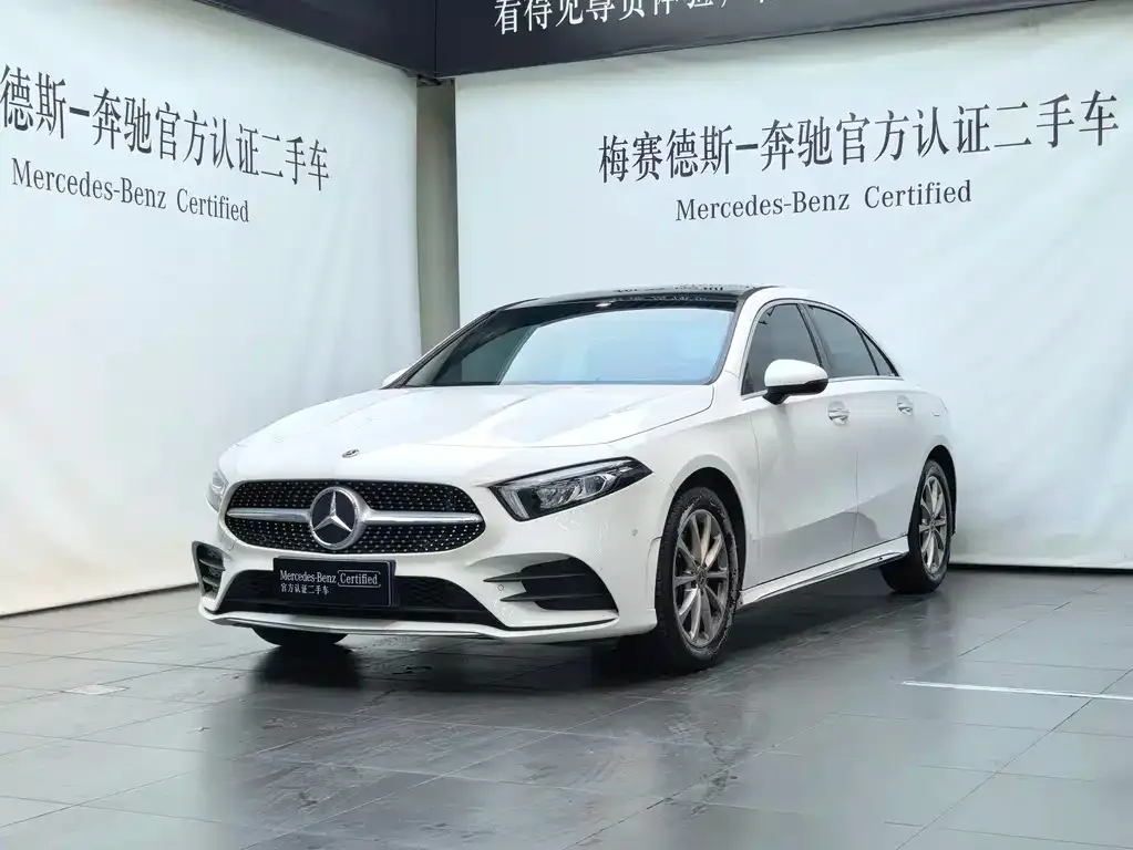 Mercedes-Benz A-Class — фото 1