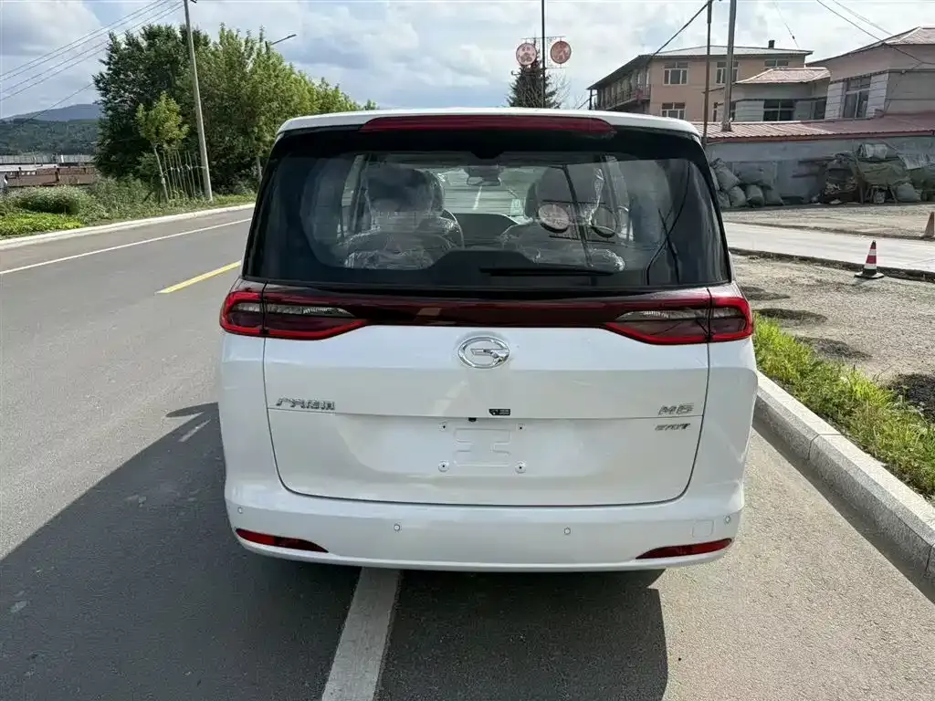 GAC Motor Trumpchi M6 — фото 5