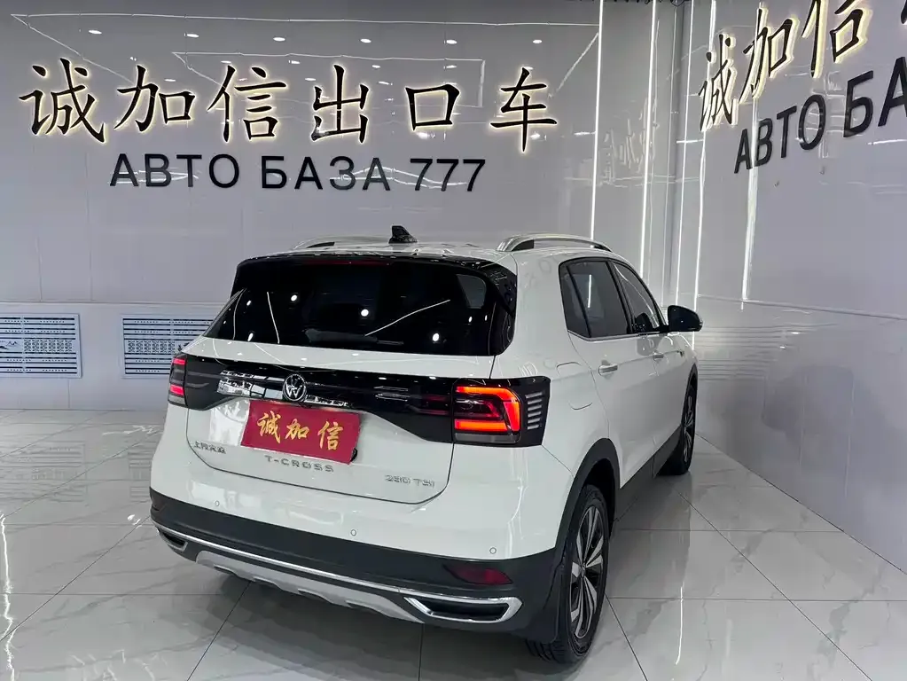 Volkswagen T-Cross — фото 9