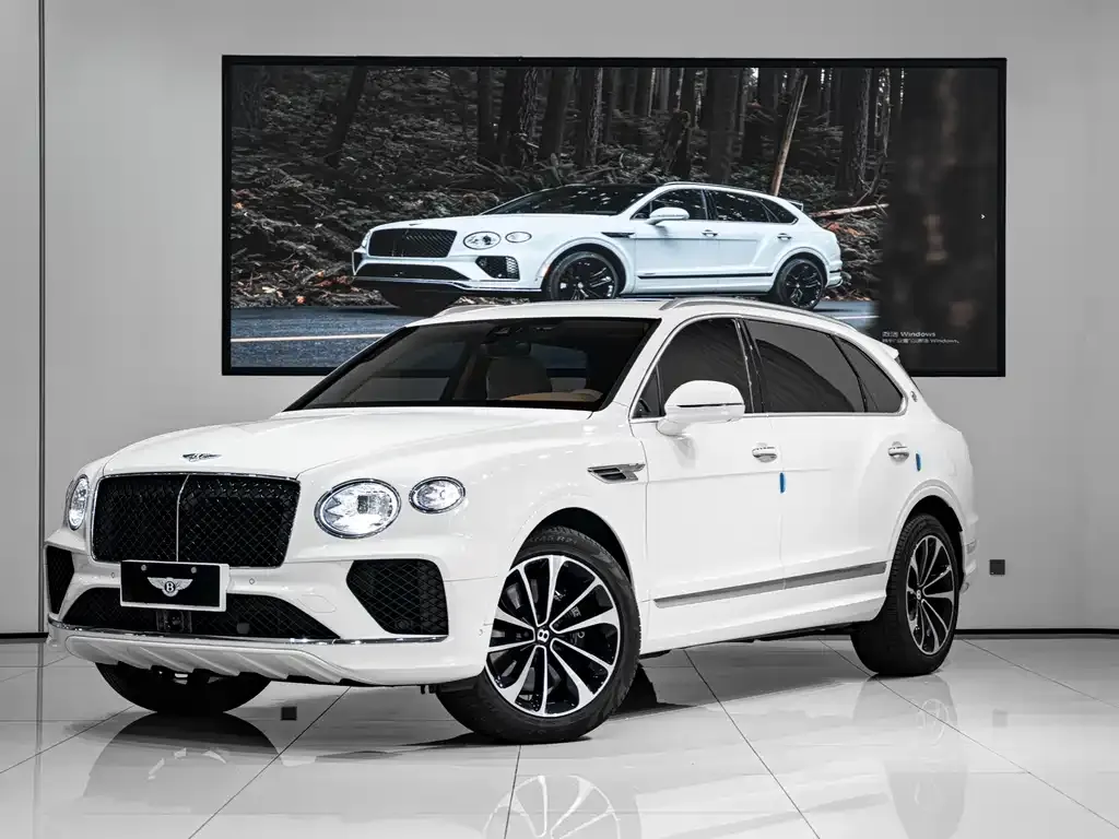 Bentley Bentayga — фото 1