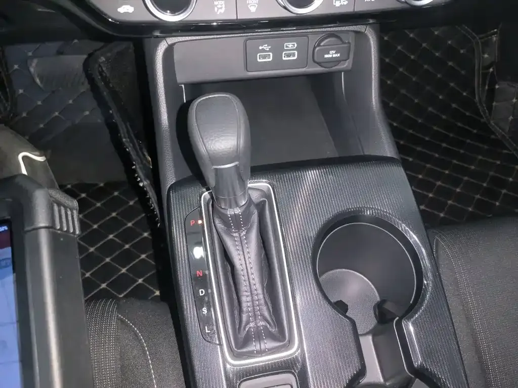 Honda Civic — фото 6
