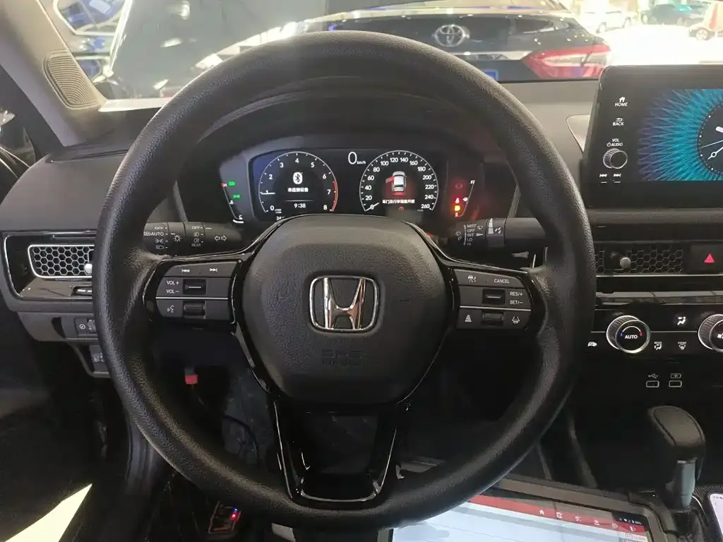 Honda Civic — фото 4