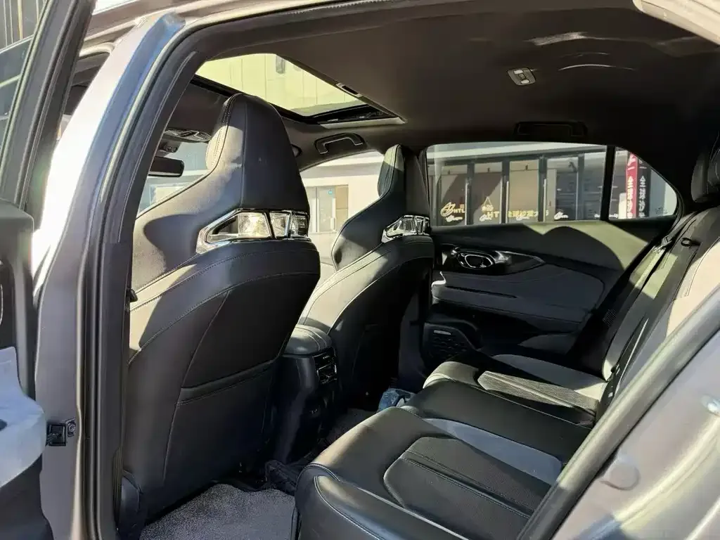 GAC Motor Shadow Leopard — фото 3