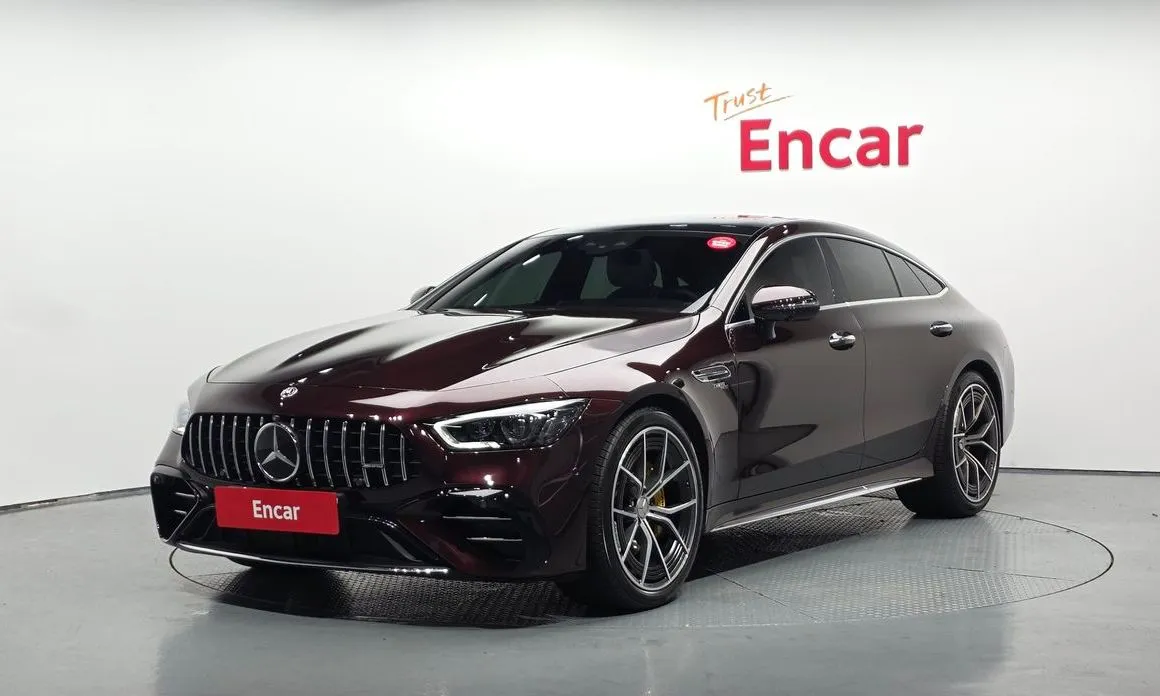 Mercedes-Benz AMG GT — фото 1