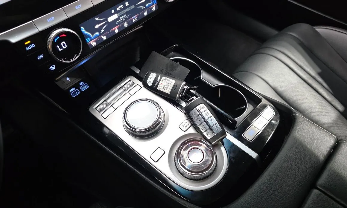 Genesis G80 2023 из KR, фото 8